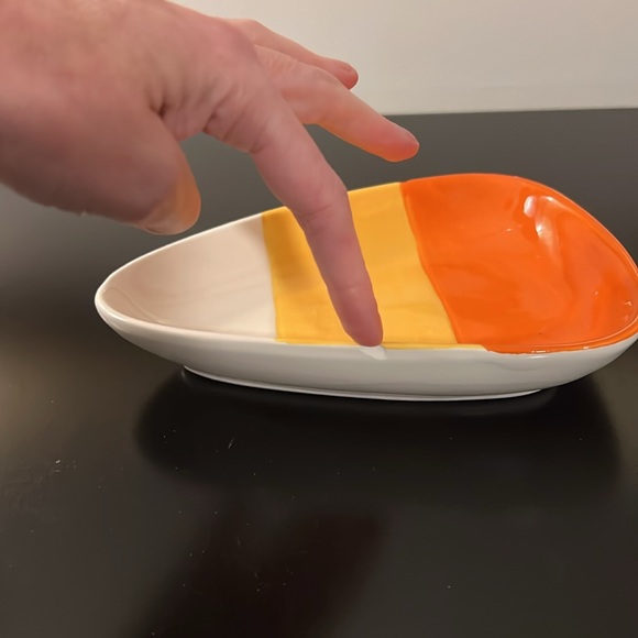 Candy Corn Serving Dish - Picture 5 of 9